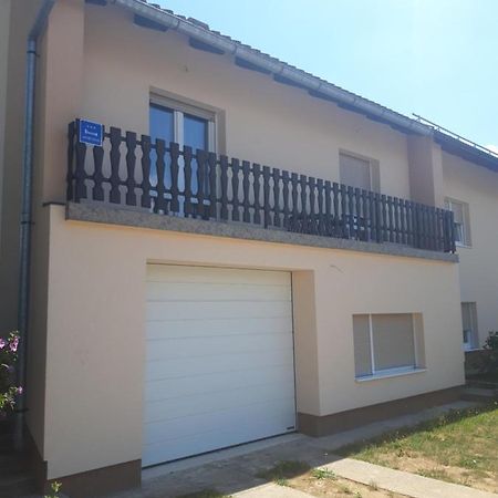 Matea Apartman Gospić Kültér fotó